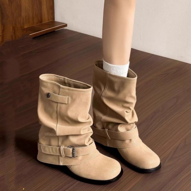 Botas de cano médio com biquei - Embroidery Garments avaliação e preço