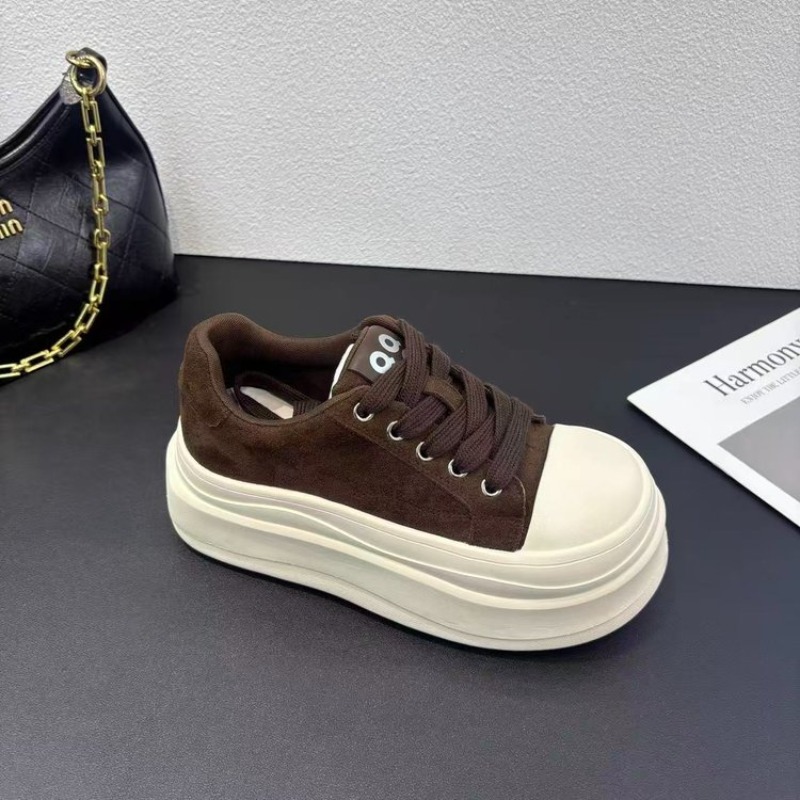 Tênis de plataforma com estamp - Embroidery Garments avaliação e preço